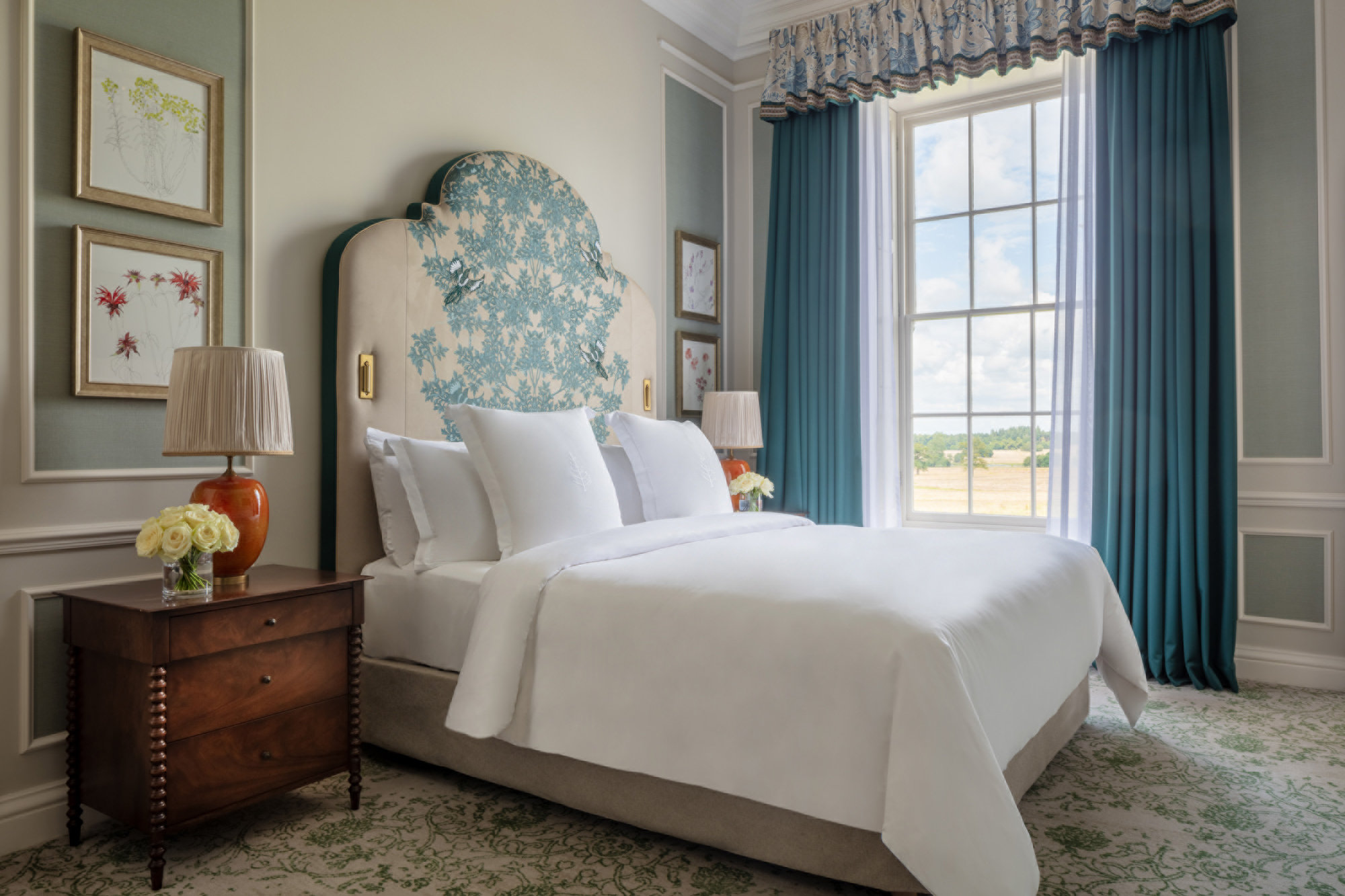 Four Seasons Hampshire-guestroom-Ellis St. John Suite.jpg