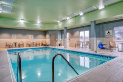  - Holiday Inn Express Troy - I-55 & I-70, Exit 18