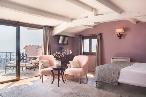 CHATEAU EZA - Photo 31