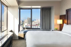  - Renaissance Madison Hotel Seattle - I-5, Exits 164A & 165A