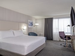  - Crowne Plaza Hotel Airport Indianapolis - I-74 & I-465, Exit 11