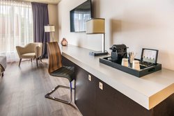  - Hotel 10 Montreal