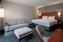  - Courtyard by Marriott Hotel Fresno