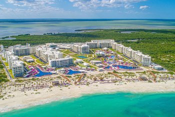 Planet Hollywood Cancun