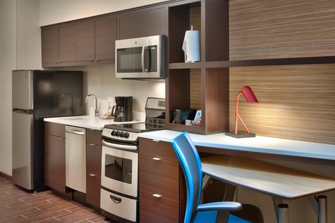 One-Bedroom Suite - Kitchen
