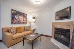  - Beaver Creek Lodge