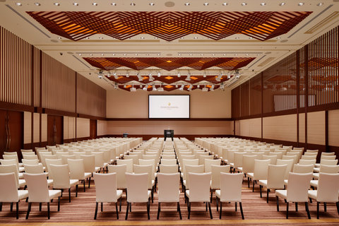 INTERCONTINENTAL OSAKA - Photo 31