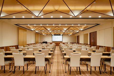 INTERCONTINENTAL OSAKA - Photo 27