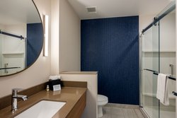  - Fairfield Inn & Suites by Marriott Canton