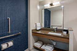  - Fairfield Inn & Suites by Marriott Canton