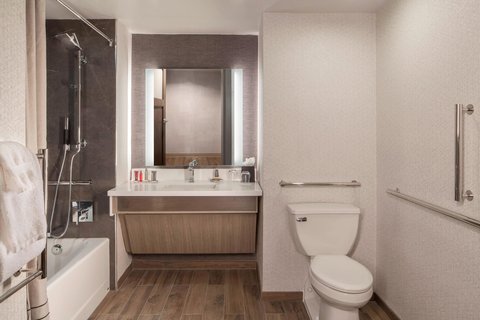 DALLAS MARRIOTT DOWNTOWN - Photo 18