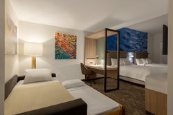  - SpringHill Suites by Marriott Bradenton