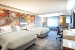  - Courtyard by Marriott Hotel Lenox