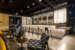  - Aloft Hotel Cortex St Louis - I-64, Exit 36B