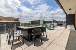 - Aloft Hotel Cortex St Louis - I-64, Exit 36B