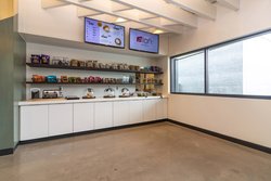  - Aloft Hotel Cortex St Louis - I-64, Exit 36B