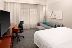  - Courtyard by Marriott Hotel West University Houston