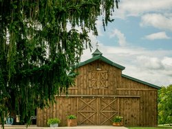  - Holiday Inn Express & Suites New Martinsville