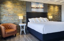  - Terrace Bay Hotel Gladstone