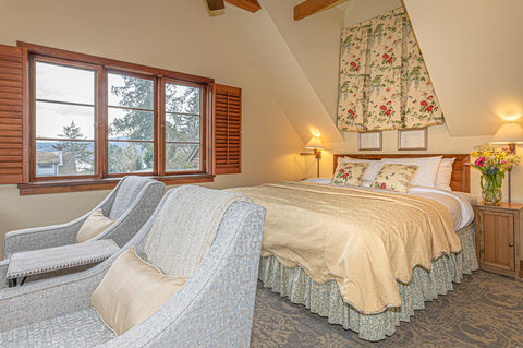Sealoft Room