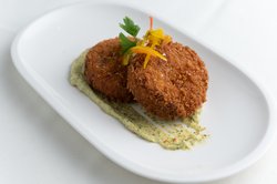  - Hotel Indigo Downtown Vancouver - I-5, Exit 1A