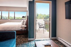  - Four Points by Sheraton Hotel Norwood