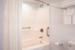  - Four Points by Sheraton Hotel Norwood