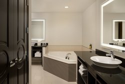  - Davenport Grand Hotel Spokane - I-90, Exit 281