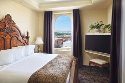  - Historic Davenport Hotel Spokane - I-90, Exit 280 & 280B