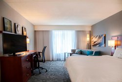  - Courtyard by Marriott Hotel East Rochester