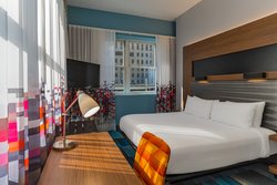  - Aloft Hotel Downtown Houston - I-10, Exit 769A & 769B