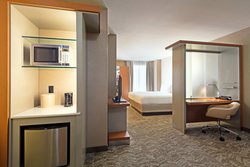  - SpringHill Suites by Marriott Downtown Louisville - I-65, Exit 136C