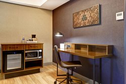  - Four Points by Sheraton Hotel Thorold