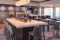  - Courtyard by Marriott Hotel Downtown St Louis - I-64, Exits 38A & 38B