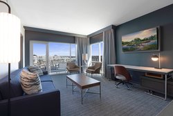  - Courtyard by Marriott Hotel Marina del Rey