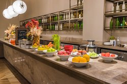  - Sheraton Hotel San Gabriel - I-10, Exit 25A