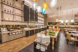  - Sheraton Hotel San Gabriel - I-10, Exit 25A