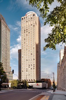 Montr&#233;al Marriott Ch&#226;teau Champlain