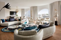  - Marriott Chateau Champlain Hotel Montreal