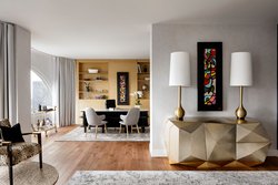  - Marriott Chateau Champlain Hotel Montreal