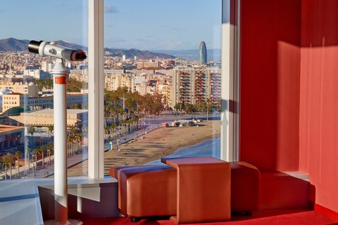 W BARCELONA - Photo 36