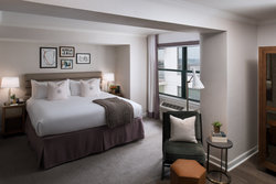  - Claridge House Hotel Downtown Gold Coast Chicago