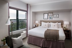  - Claridge House Hotel Downtown Gold Coast Chicago