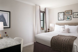  - Claridge House Hotel Downtown Gold Coast Chicago