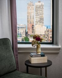  - Claridge House Hotel Downtown Gold Coast Chicago