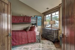  - Crystal Peak Lodge Breckenridge