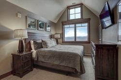  - Crystal Peak Lodge Breckenridge