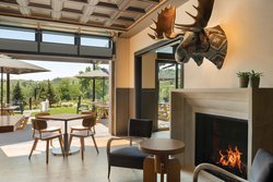  - Eddy Taproom & Hotel Golden