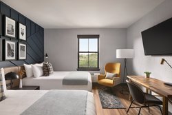  - Eddy Taproom & Hotel Golden