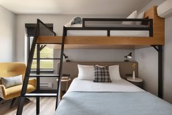  - Eddy Taproom & Hotel Golden